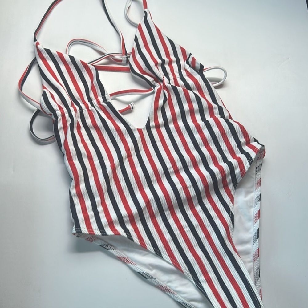 NWOT Frankie’s Bikinis Janelle Striped One Piece Suit in Americana Size XS - Picture 4 of 14